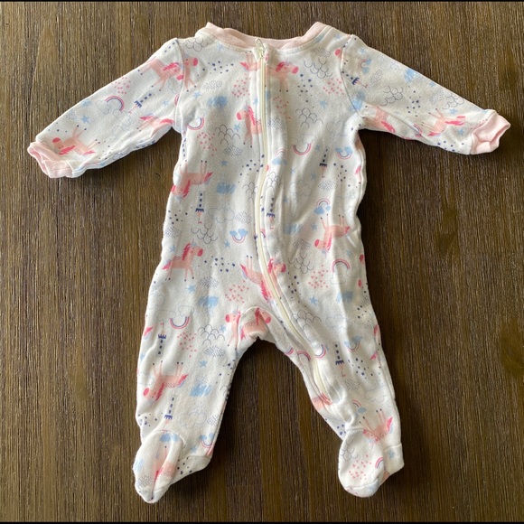 🎉🎉🎉Baby unicorn sleeper - Picture 1 of 1